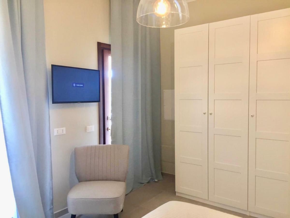 Esmeralda'S Rooms Porto San Paolo  Esterno foto