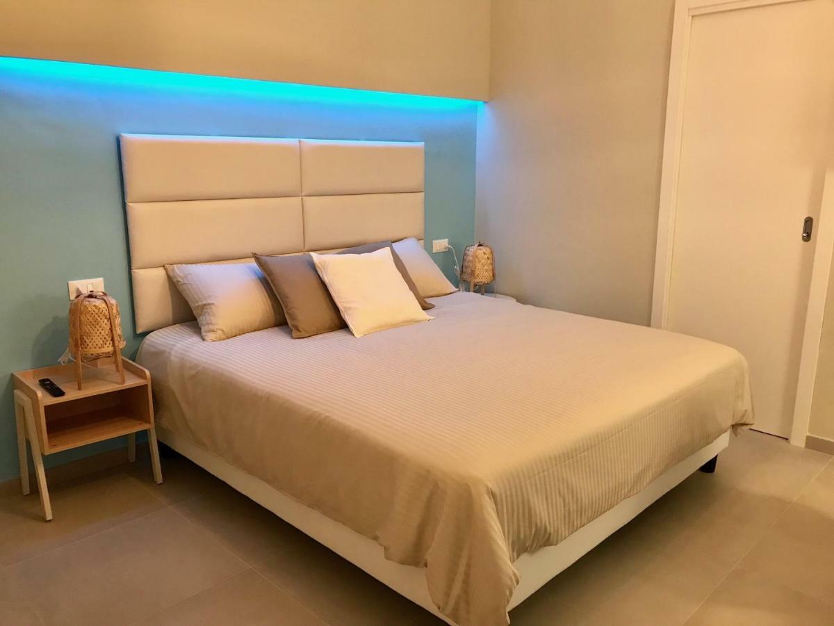 Esmeralda'S Rooms Porto San Paolo  Esterno foto
