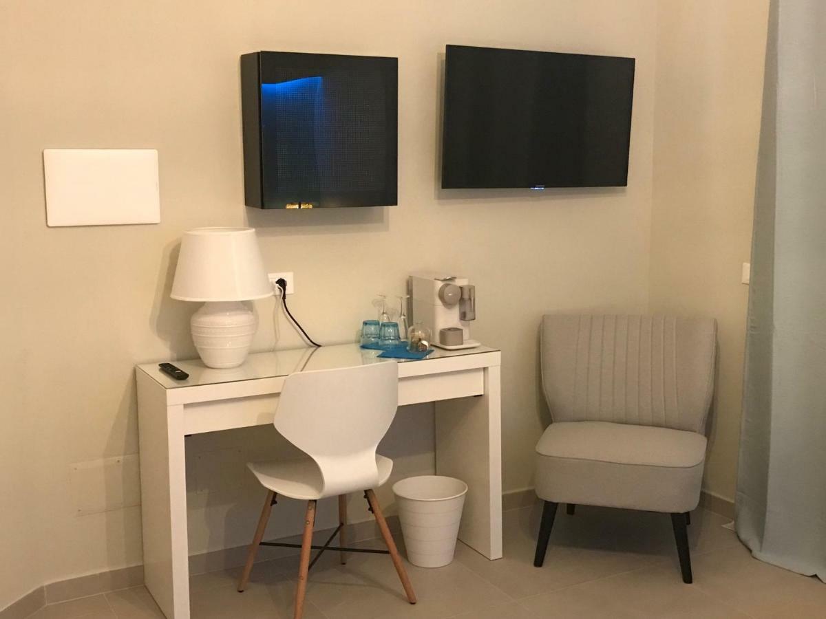 Esmeralda'S Rooms Porto San Paolo  Esterno foto