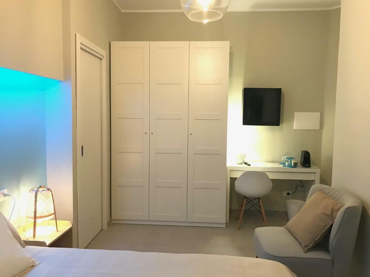 Esmeralda'S Rooms Porto San Paolo  Esterno foto